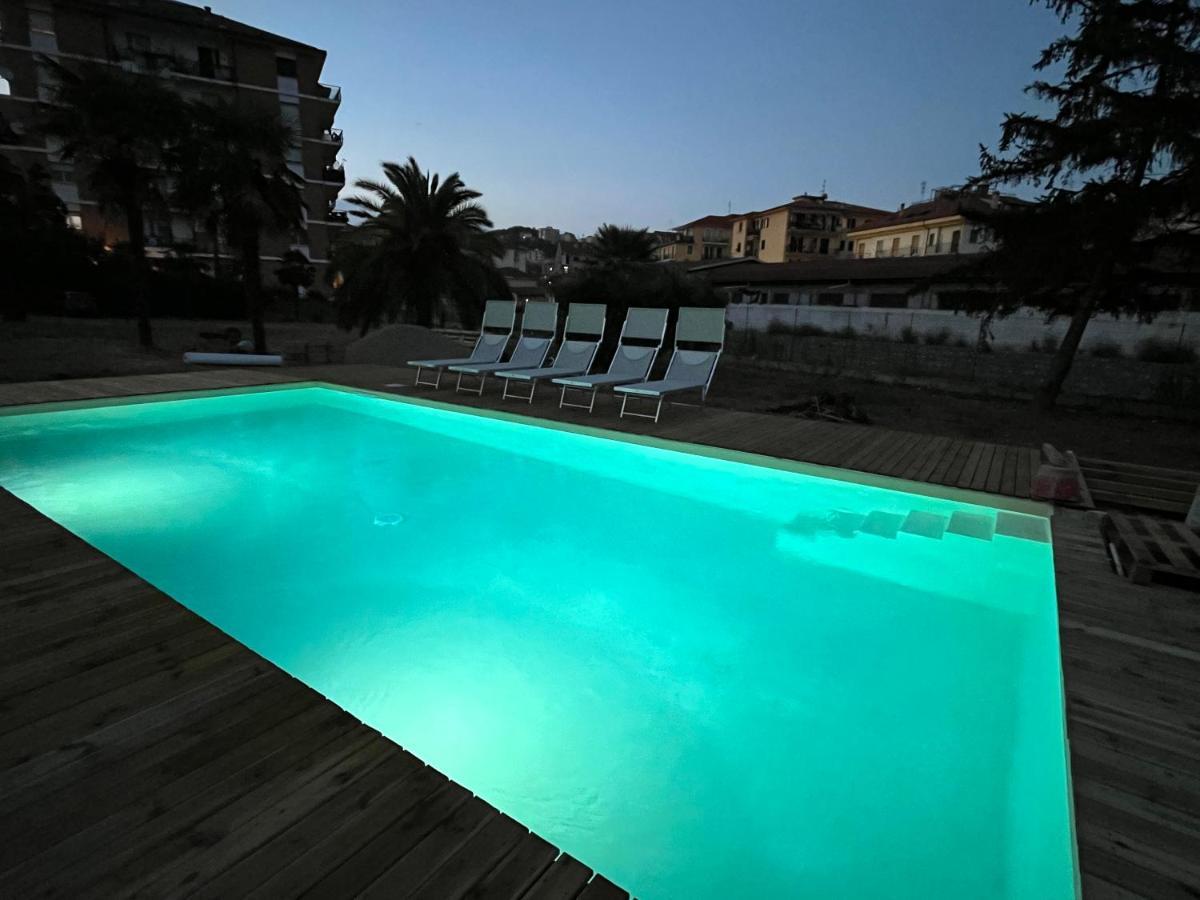 Апартаменти Il Gattino Di Porto - Apt 6 - Monolocale Terrazzo Piscina Імперія Екстер'єр фото