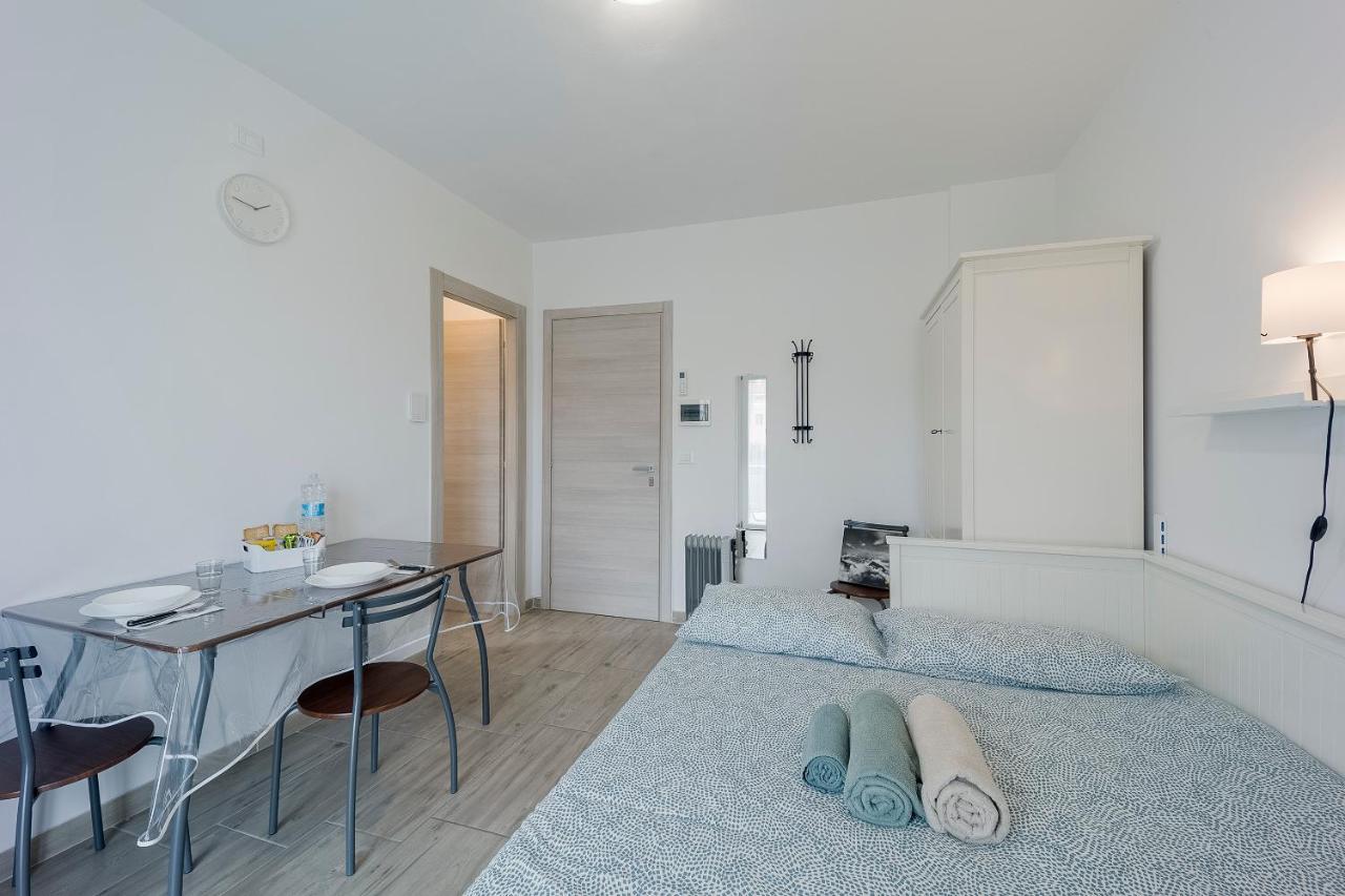 Il Gattino Di Porto - Apt 6 - Monolocale Terrazzo Piscina Імперія Екстер'єр фото
